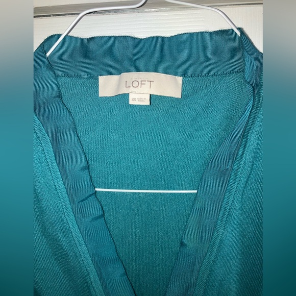 EUC, LOFT Sweater, Size XS - Picture 2 of 6